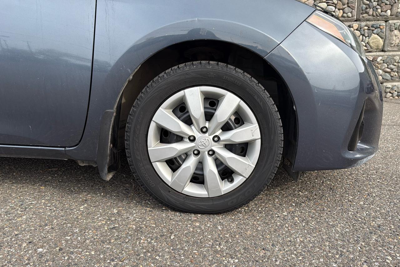 2016 Toyota Corolla LE Photo