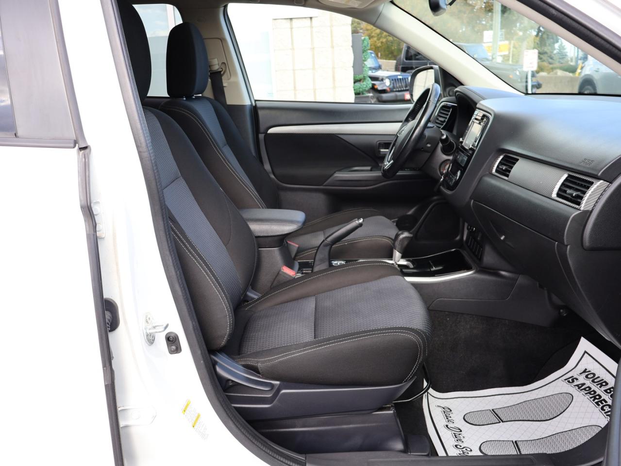 2017 Mitsubishi Outlander ES AWC CERTIFIED *MITSUBISHI MAINTAIN* CAMERA BLUETOOTH HEATED SEATS CRUISE ALLOYS - Photo #19