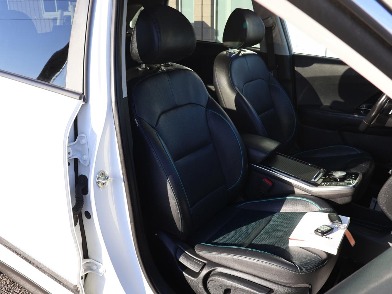 2020 Kia NIRO EV SX TOURING CERTIFIED *ACCIDENT FREE* CAMERA NAV BLUETOOTH LEATHER HEAT/COOL SEATS SUNROOF CRUISE ALLOYS - Photo #19