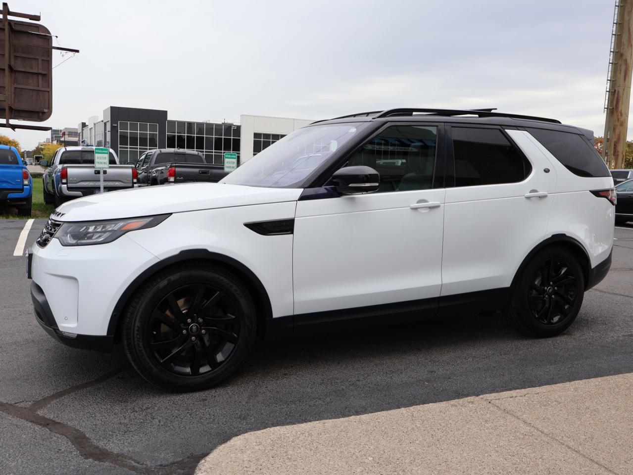 2017 Land Rover Discovery V6 HSE Si6 4WD CERTIFIED *1 OWNER*ACCIDENT FREE* CAMERA NAV BLUETOOTH LEATHER HEATED SEATS PANO ROOF CRUISE ALLOYS Photo2