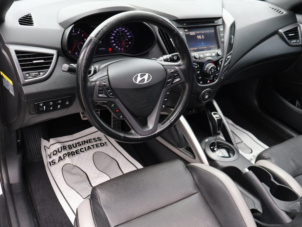 2016 Hyundai Veloster TURBO TECH CERTIFIED *ACCIDENT FREE* CAMERA NAV BLUETOOTH LEATHER HEATED SEATS SUNROOF CRUISE ALLOYS - Photo #9