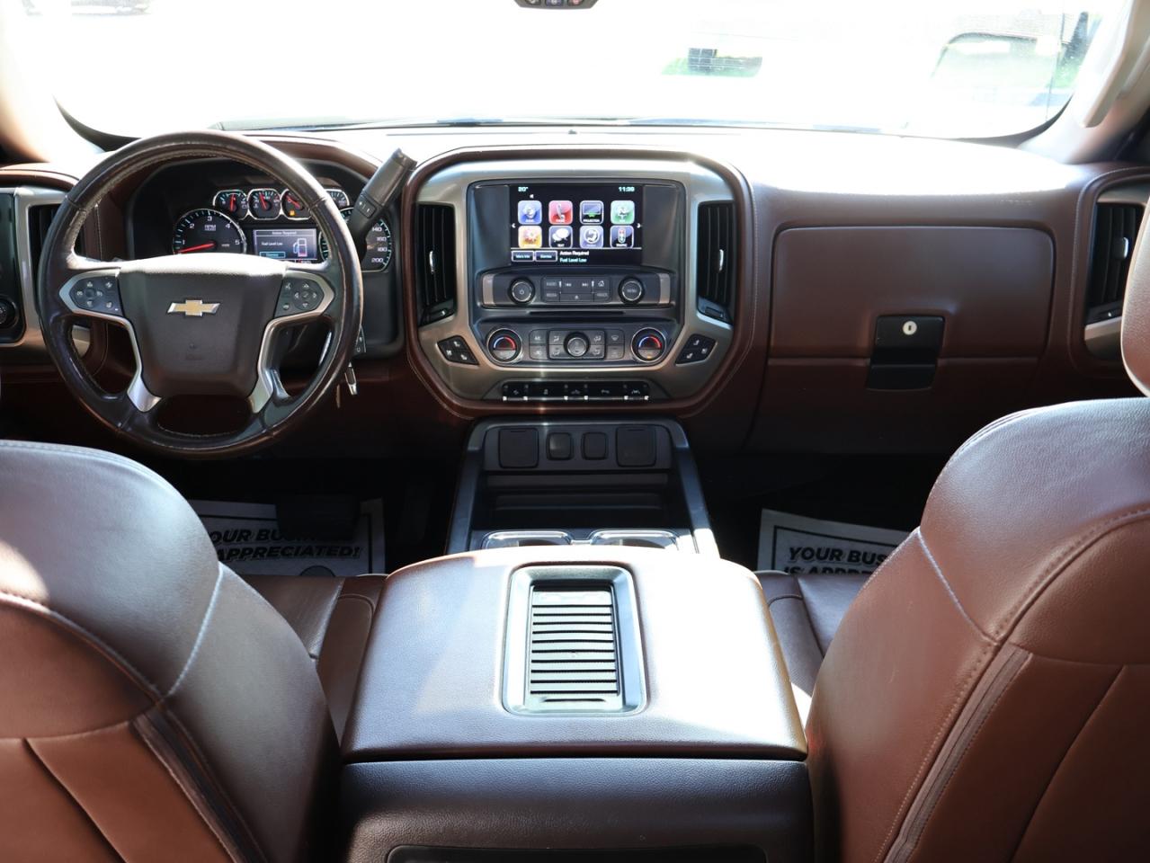 2017 Chevrolet Silverado 1500 V8 HIGH COUNTRY CREW 4WD CERTIFIED *CHEVY MAINTAIN* CAMERA NAV BLUETOOTH LEATHER HEATED SEATS SUNROOF CRUISE ALLOYS - Photo #11
