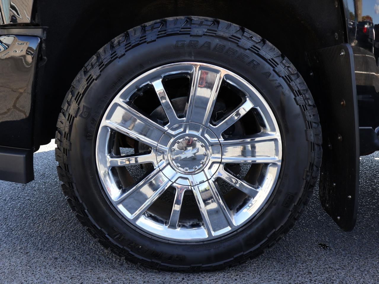 2017 Chevrolet Silverado 1500 V8 HIGH COUNTRY CREW 4WD CERTIFIED *CHEVY MAINTAIN* CAMERA NAV BLUETOOTH LEATHER HEATED SEATS SUNROOF CRUISE ALLOYS - Photo #41