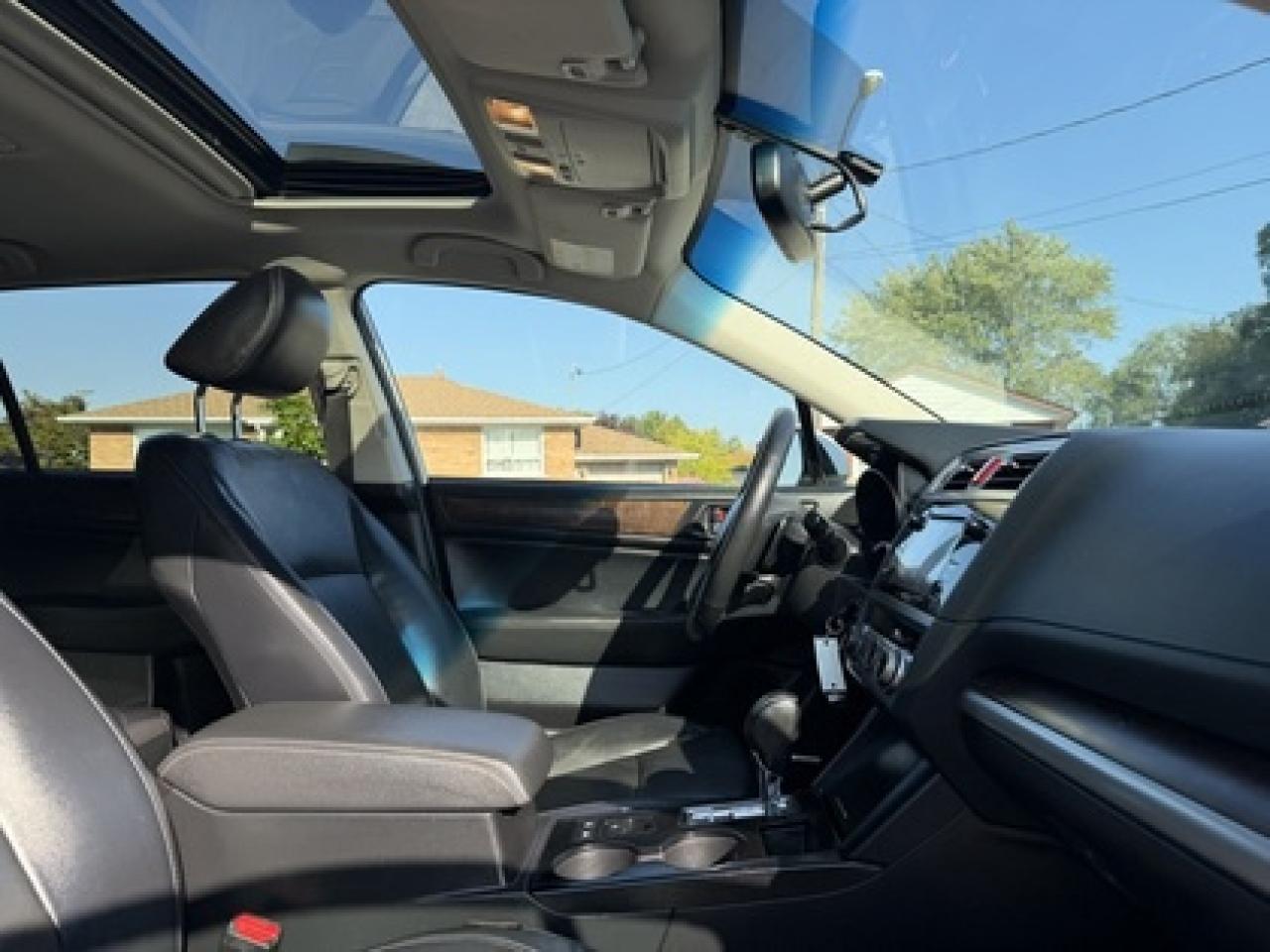 2017 Subaru Outback 3.6R Limited Photo