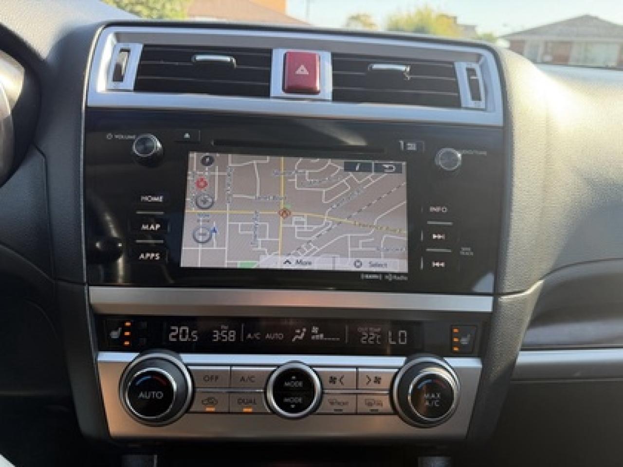 2017 Subaru Outback 3.6R Limited Photo