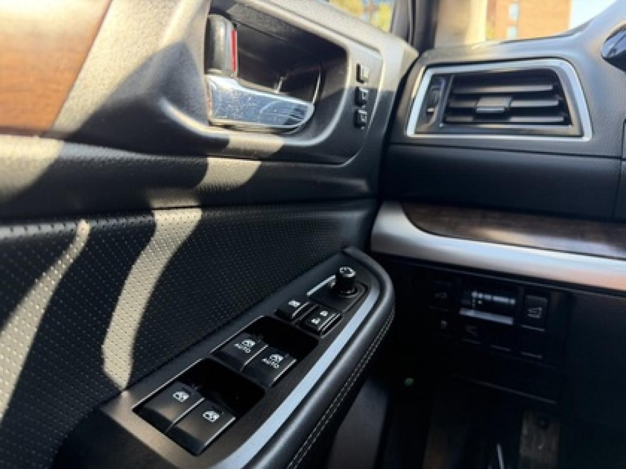 2017 Subaru Outback 3.6R Limited Photo