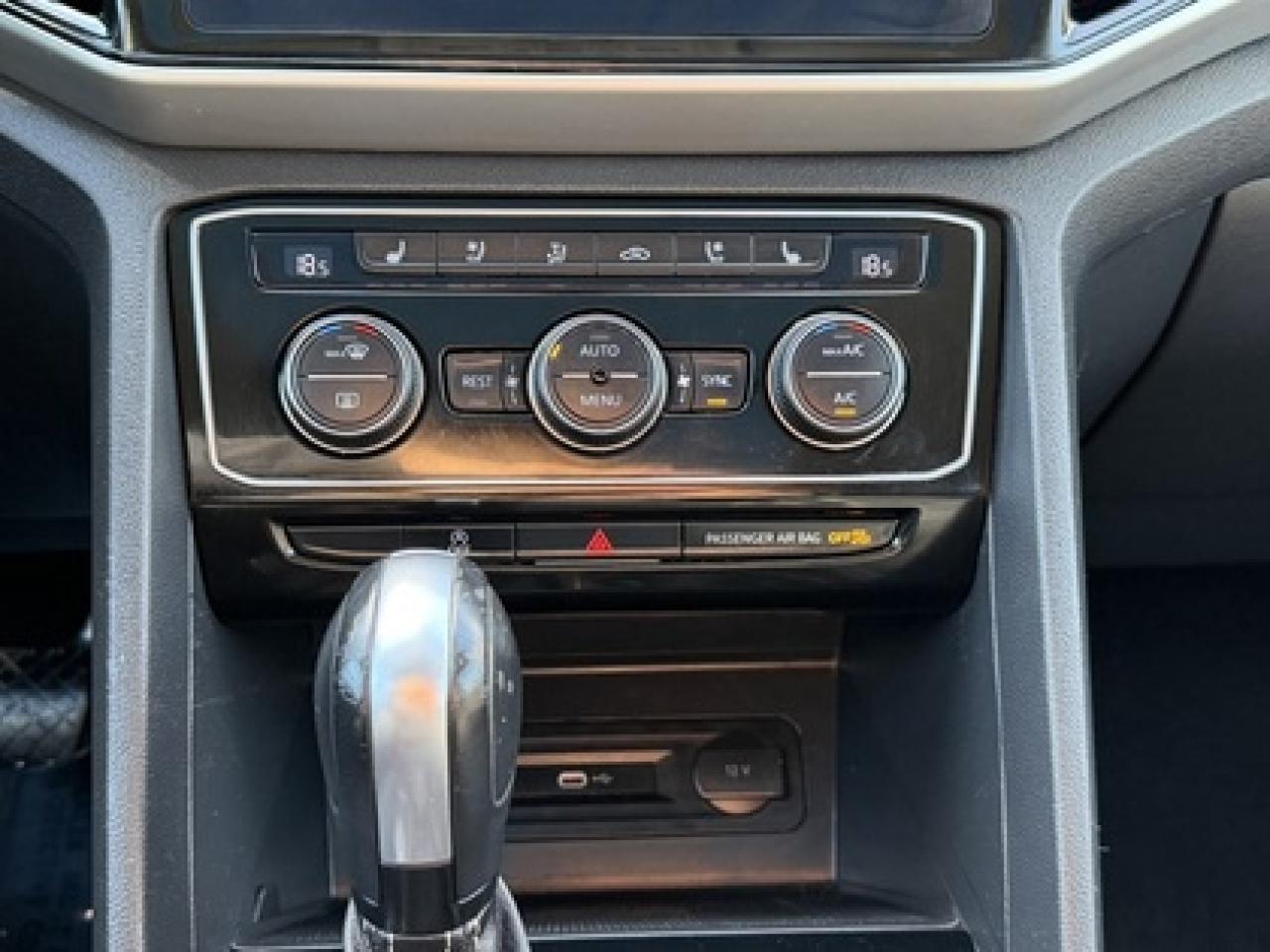 2021 Volkswagen Atlas V6 SEL 4MOTION Photo