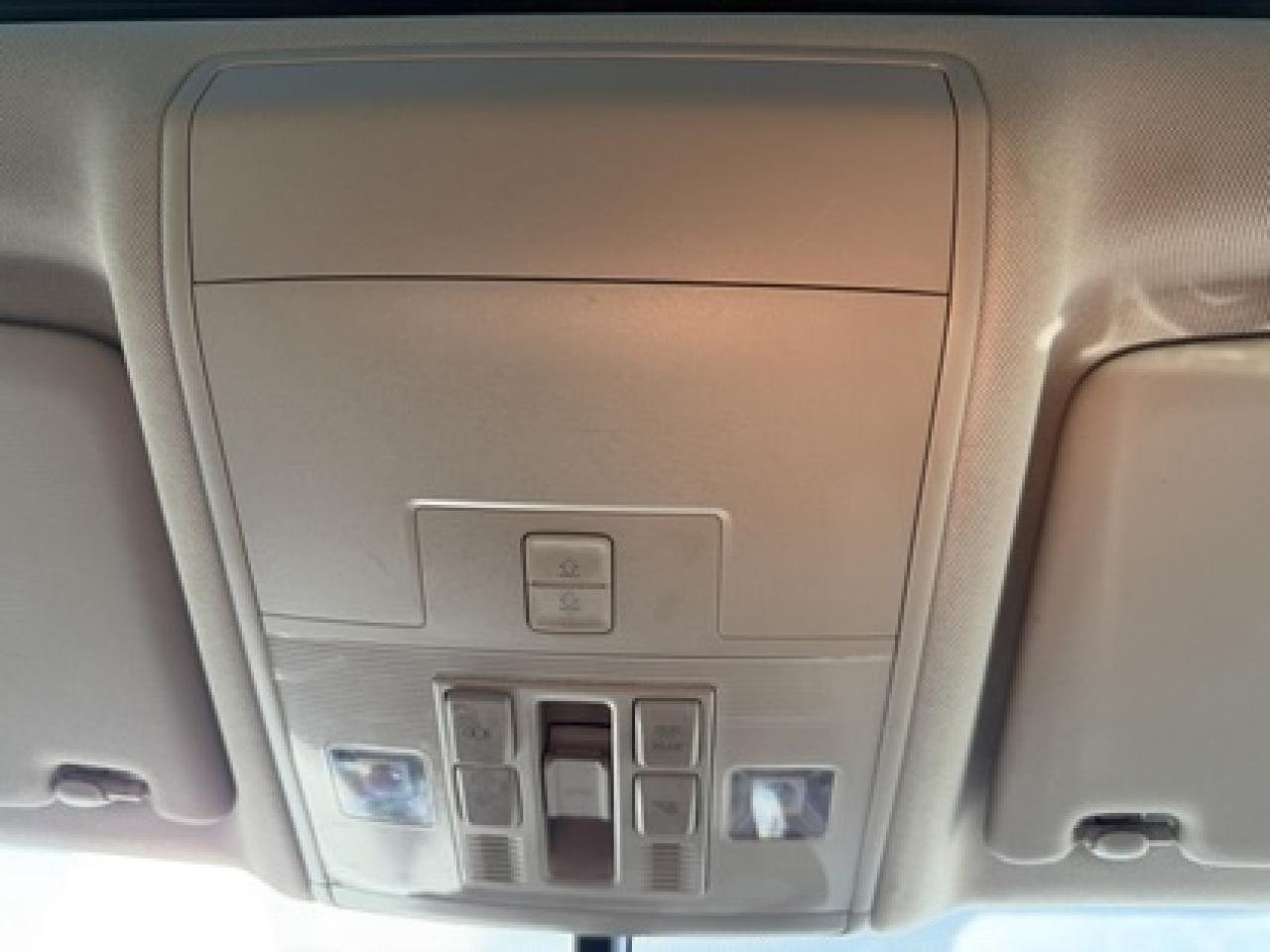 2021 Volkswagen Atlas V6 SEL 4MOTION Photo