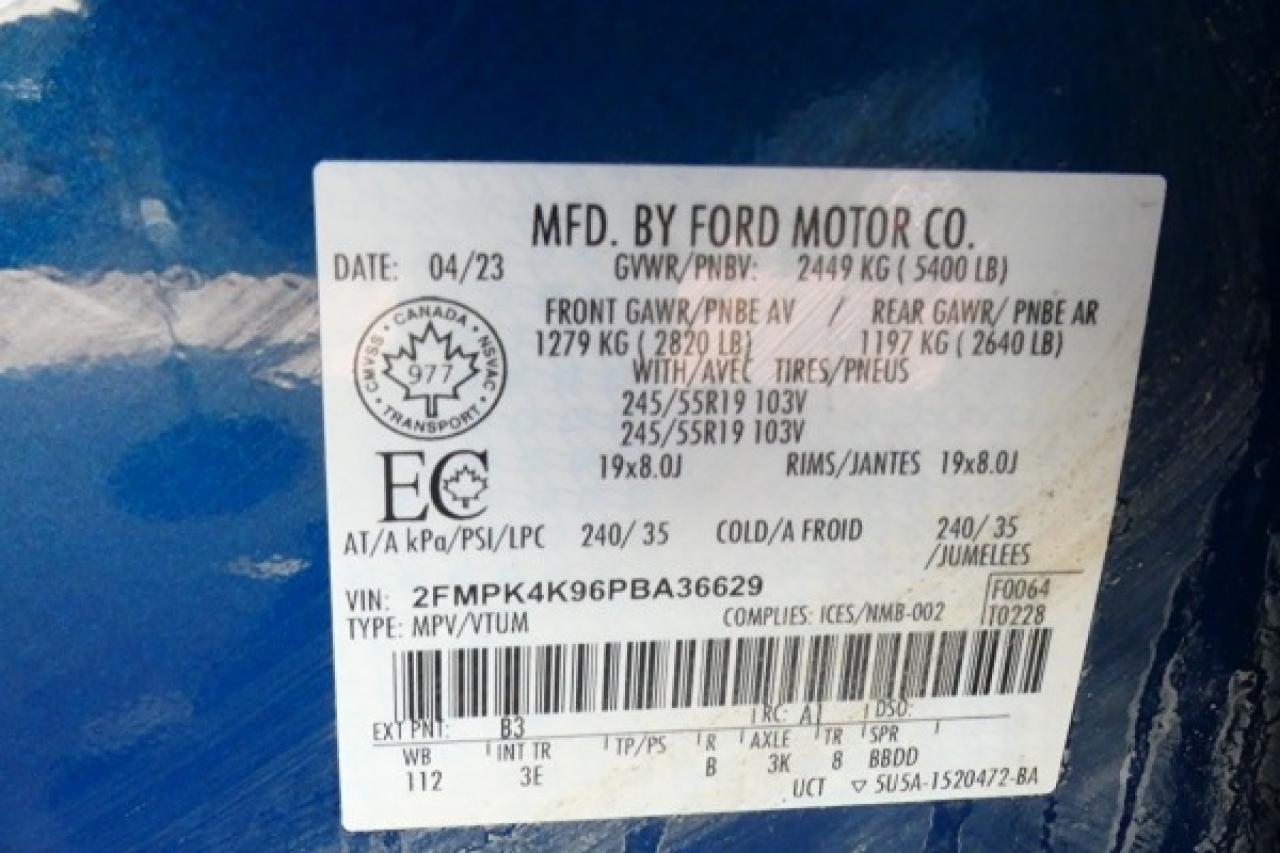 2023 Ford Edge Titanium AWD w/Htd Leather, pano S/R, BUC - Photo #22