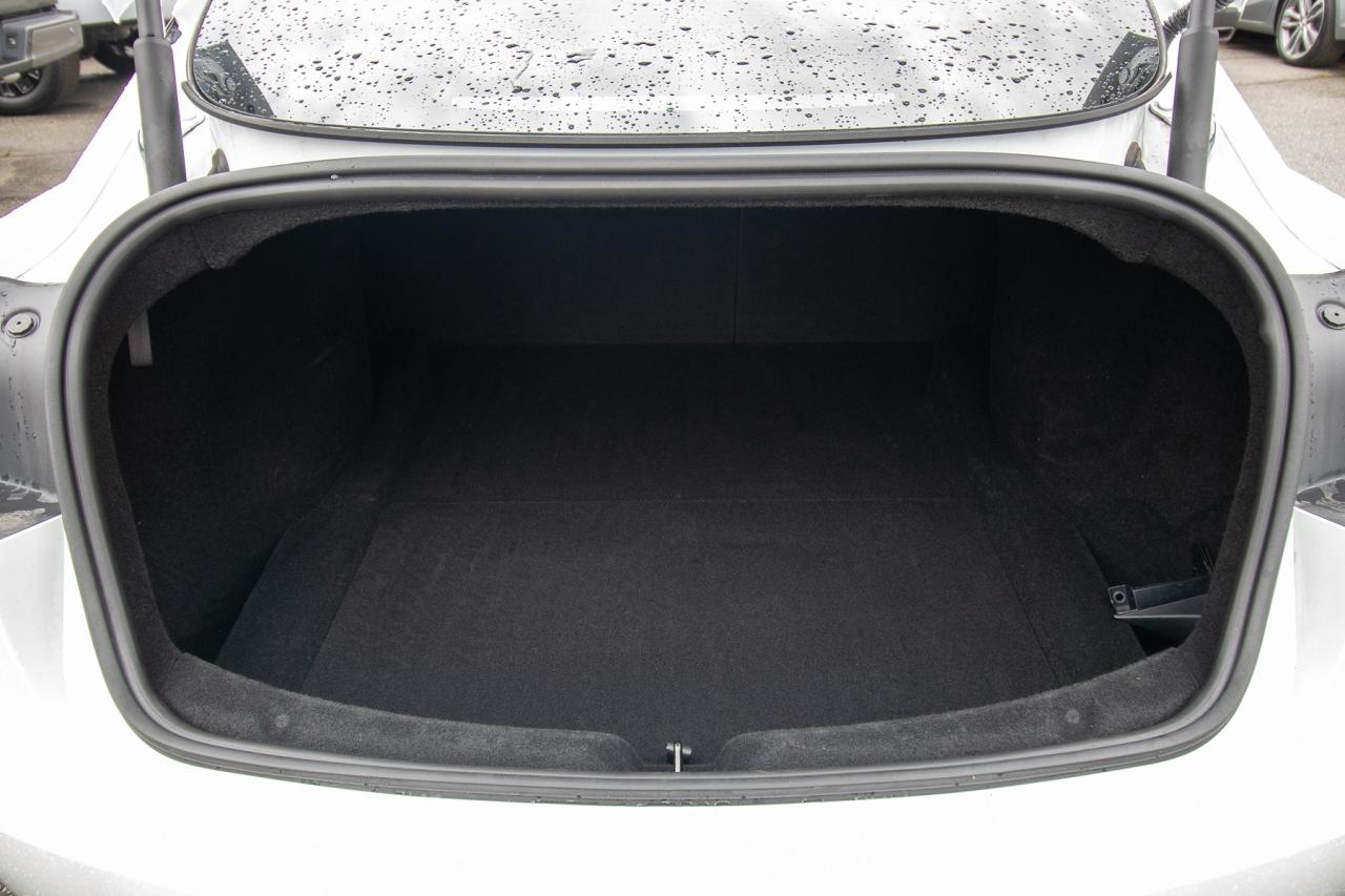 2024 Tesla Model 3 undefined Photo5