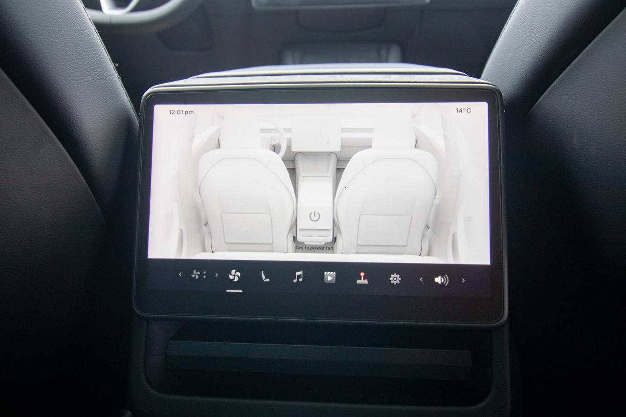 2024 Tesla Model 3 undefined Photo5