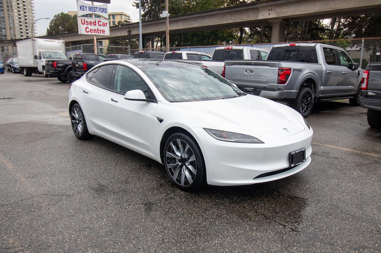 2024 Tesla Model 3 undefined Photo5