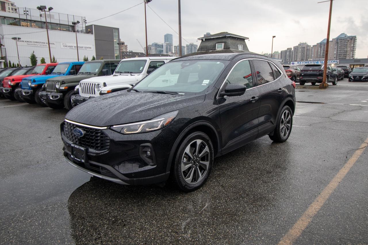 2024 Ford Escape Platinum AWD Photo