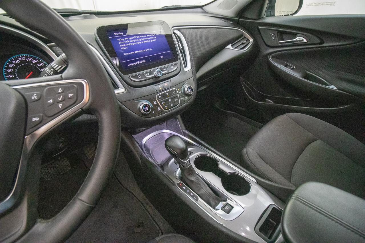 2024 Chevrolet Malibu 1LT Photo5