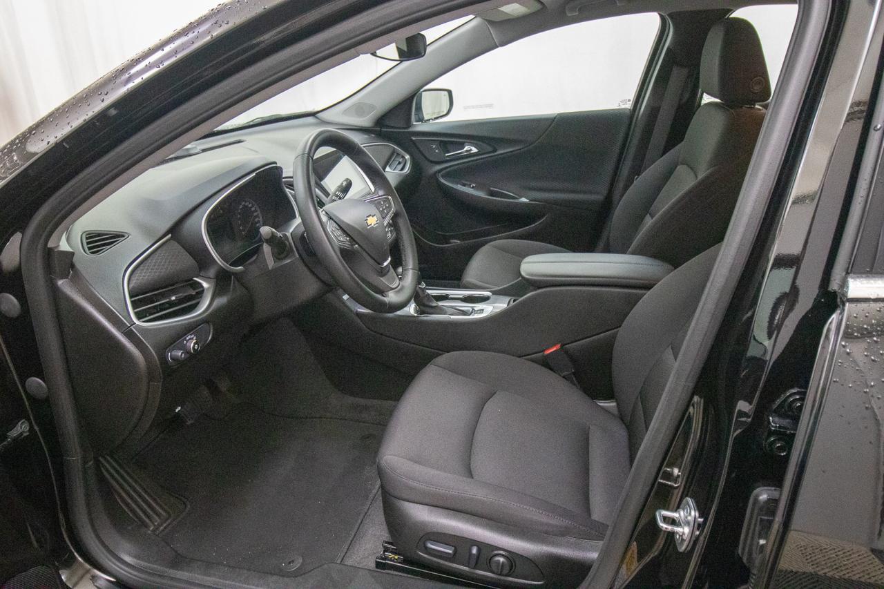 2024 Chevrolet Malibu 1LT Photo5