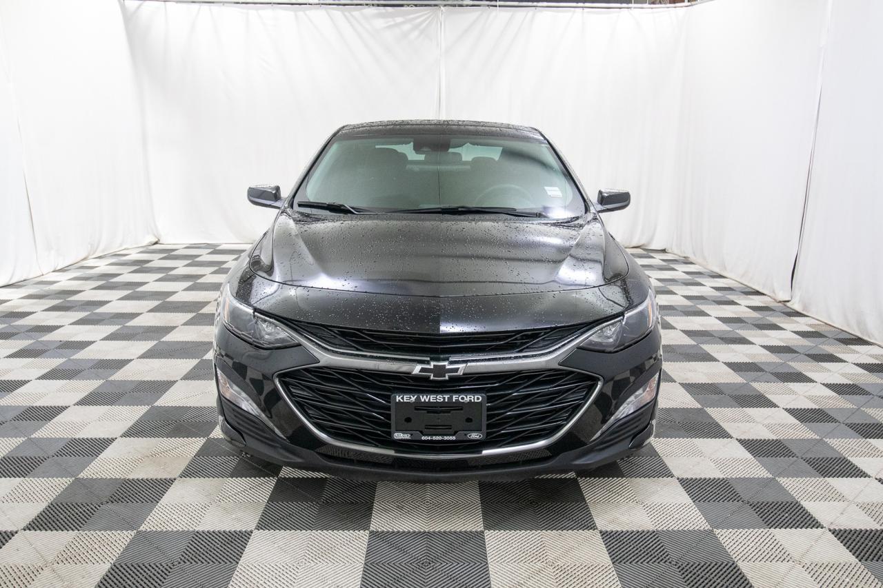 2024 Chevrolet Malibu 1LT Photo3