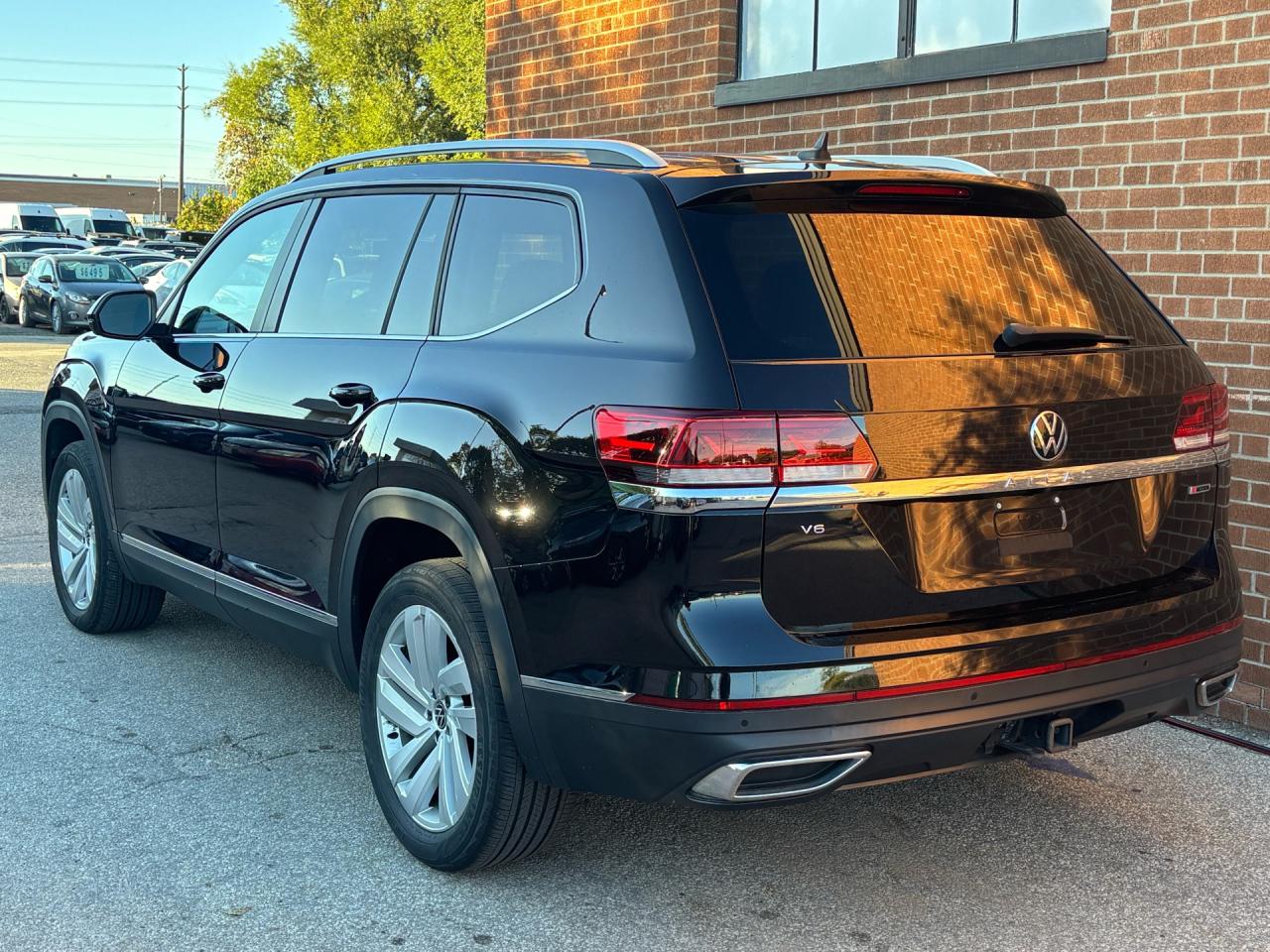 2021 Volkswagen Atlas Highline 3.6 FSI 4MOTION *Ltd Avail* Photo3
