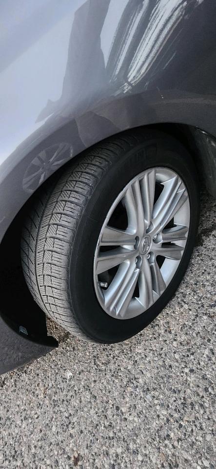 2015 Lexus ES 350 4dr Sdn Photo