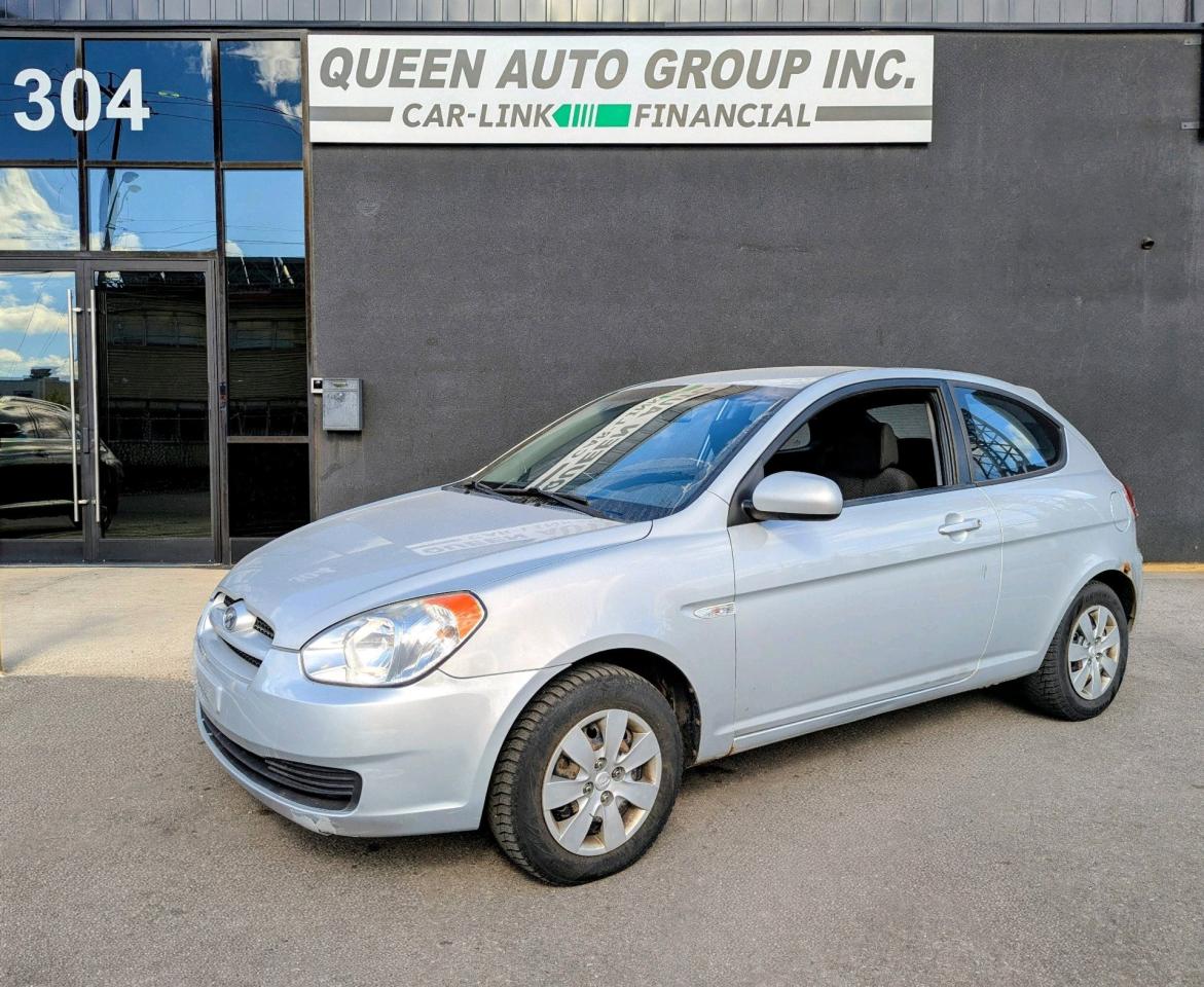 Used 2011 Hyundai Accent 3dr HB Auto SE for sale in Toronto, ON