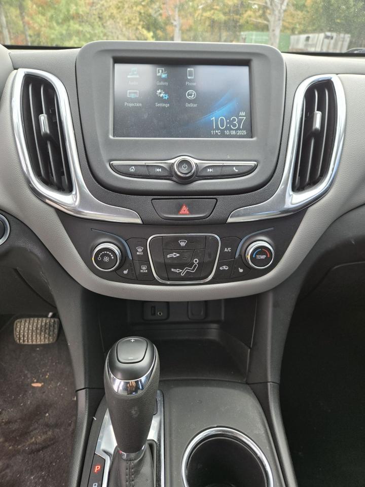 2018 Chevrolet Equinox LS - Photo #12