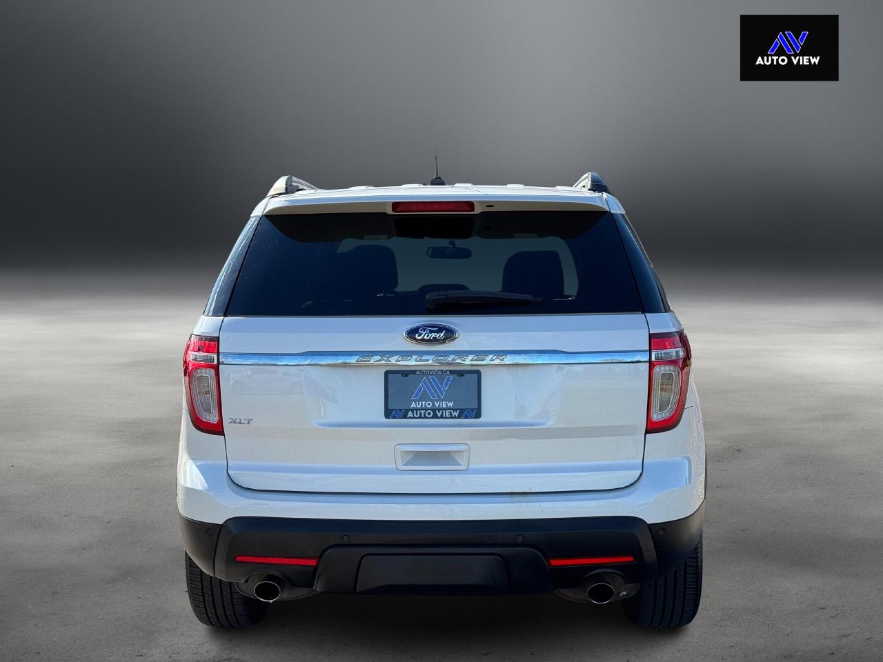 2011 Ford Explorer XLT **CERTIFIED** - Photo #6