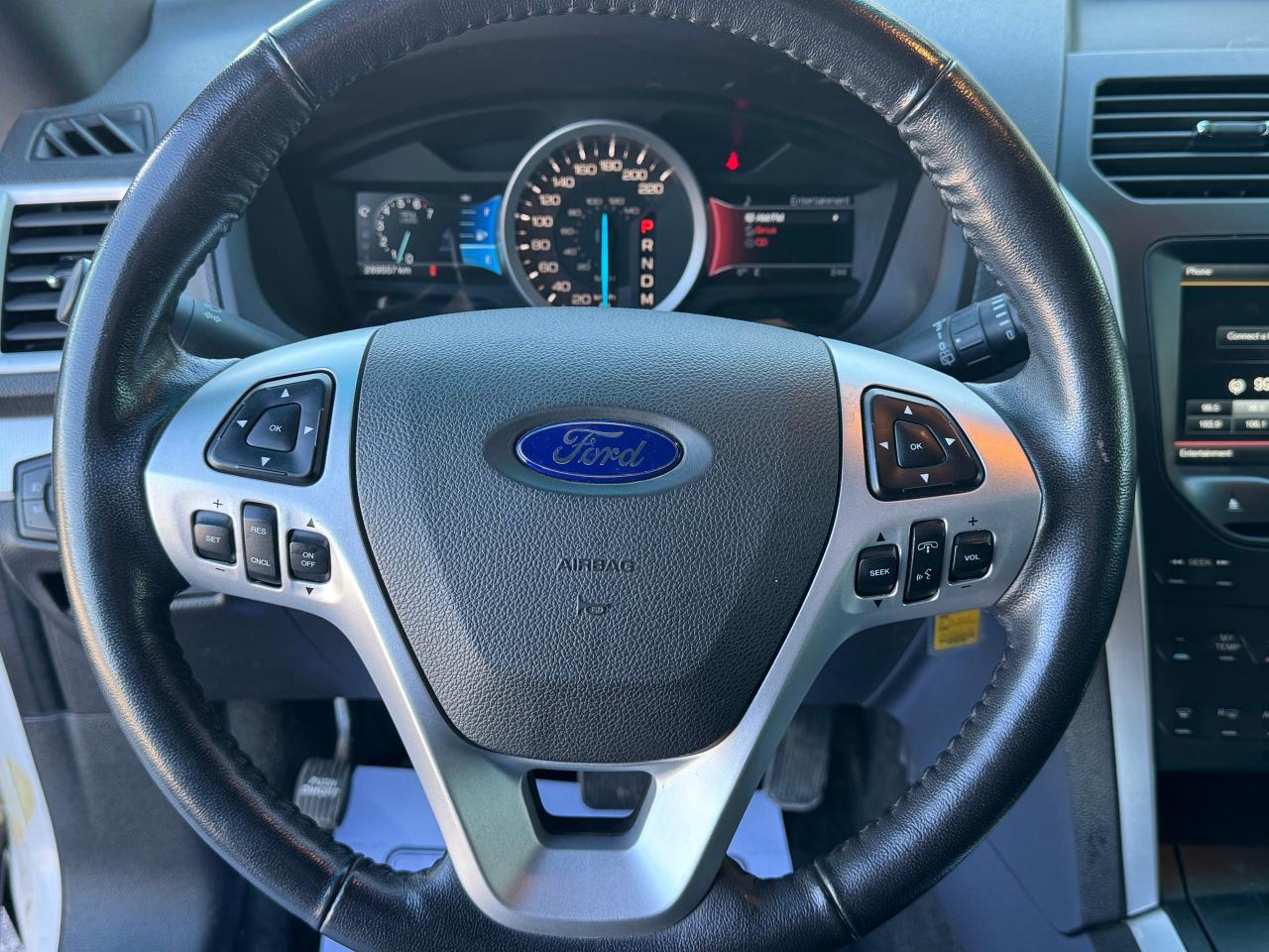2011 Ford Explorer XLT **CERTIFIED** - Photo #19