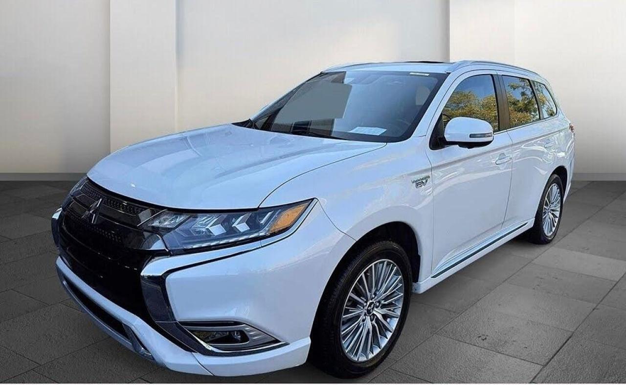 2022 Mitsubishi Outlander PHEV GT Photo0