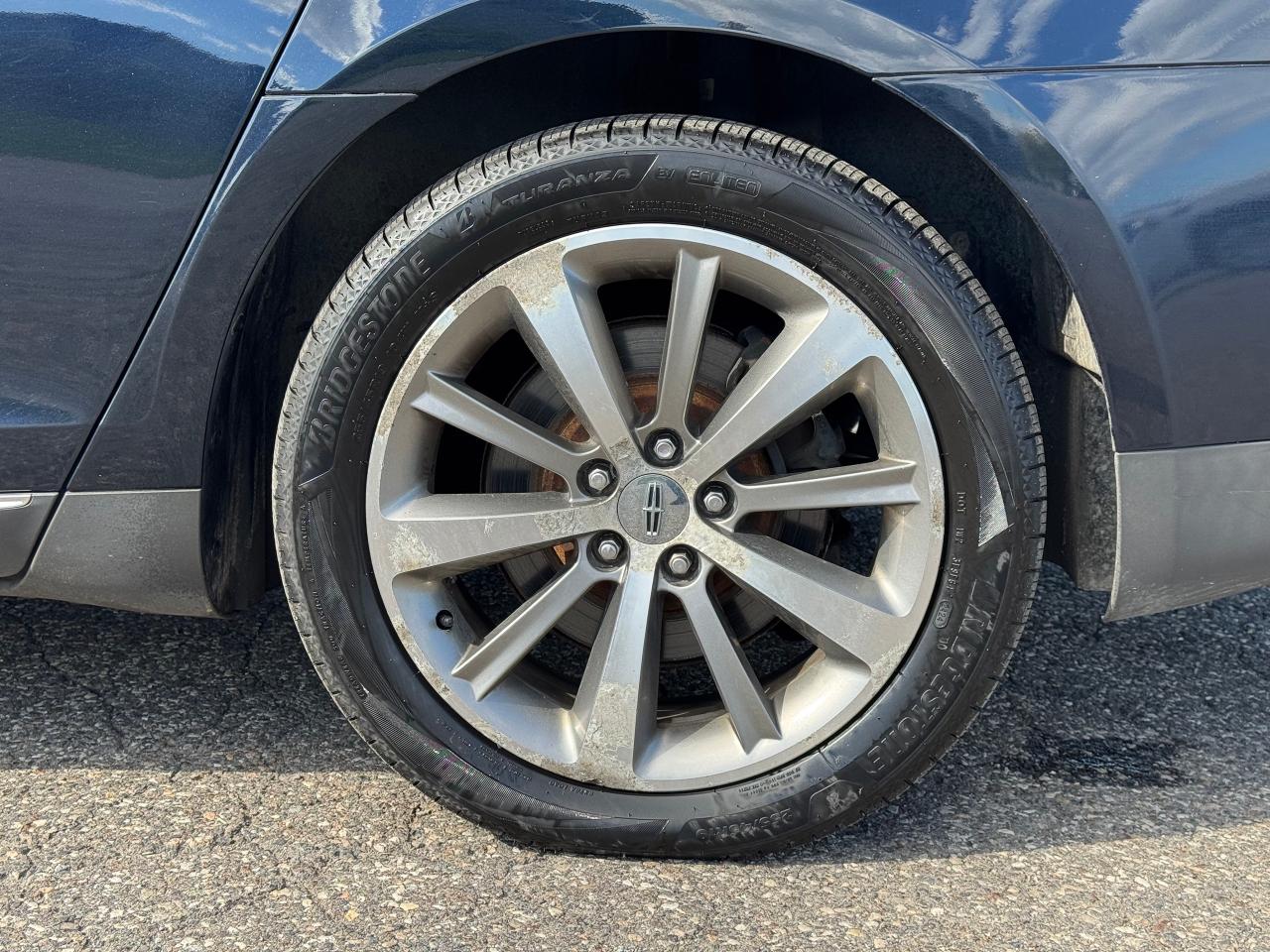 2009 Lincoln MKS AWD **CLEAN CARFAX** - Photo #16