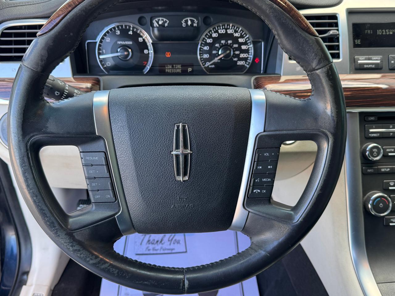 2009 Lincoln MKS AWD **CLEAN CARFAX** - Photo #19