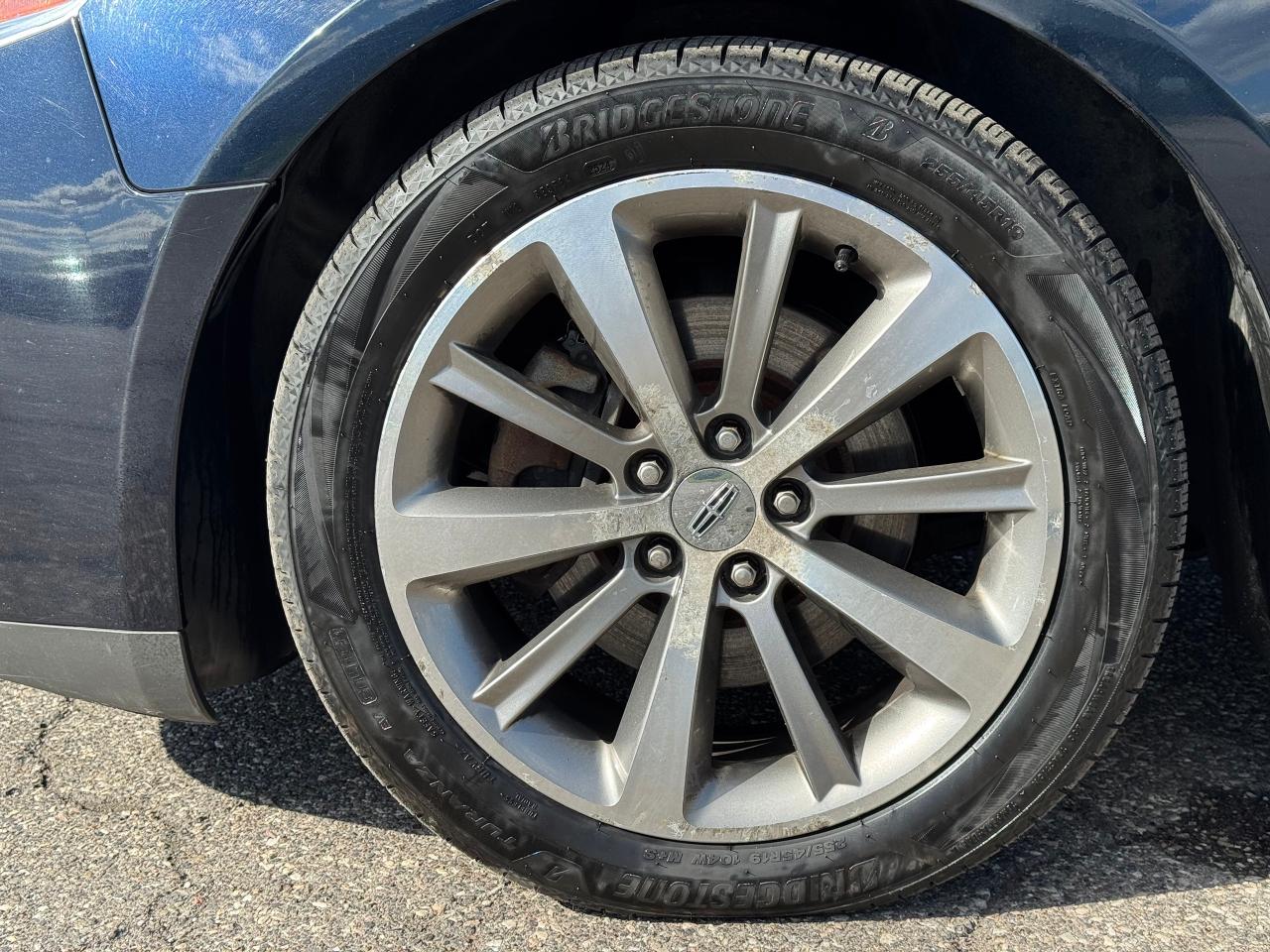 2009 Lincoln MKS AWD **CLEAN CARFAX** - Photo #17