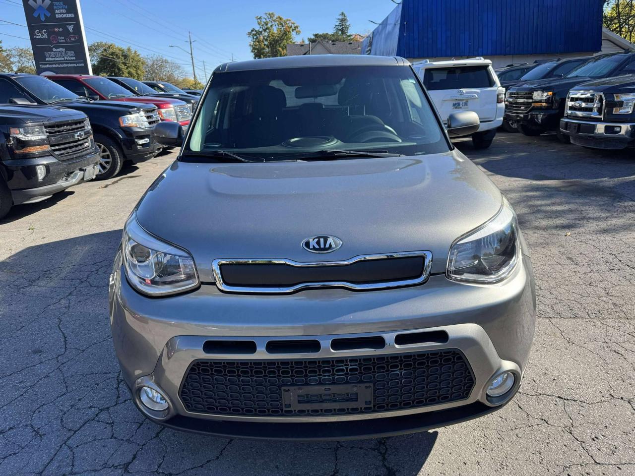 2014 Kia Soul LX - Photo #2