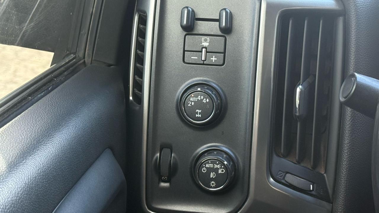 2017 Chevrolet Silverado 1500 LT - Photo #13