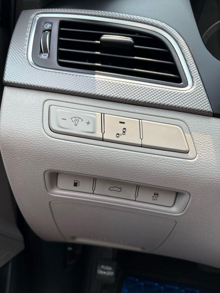 2015 Hyundai Sonata 2.4L GLS - Photo #11