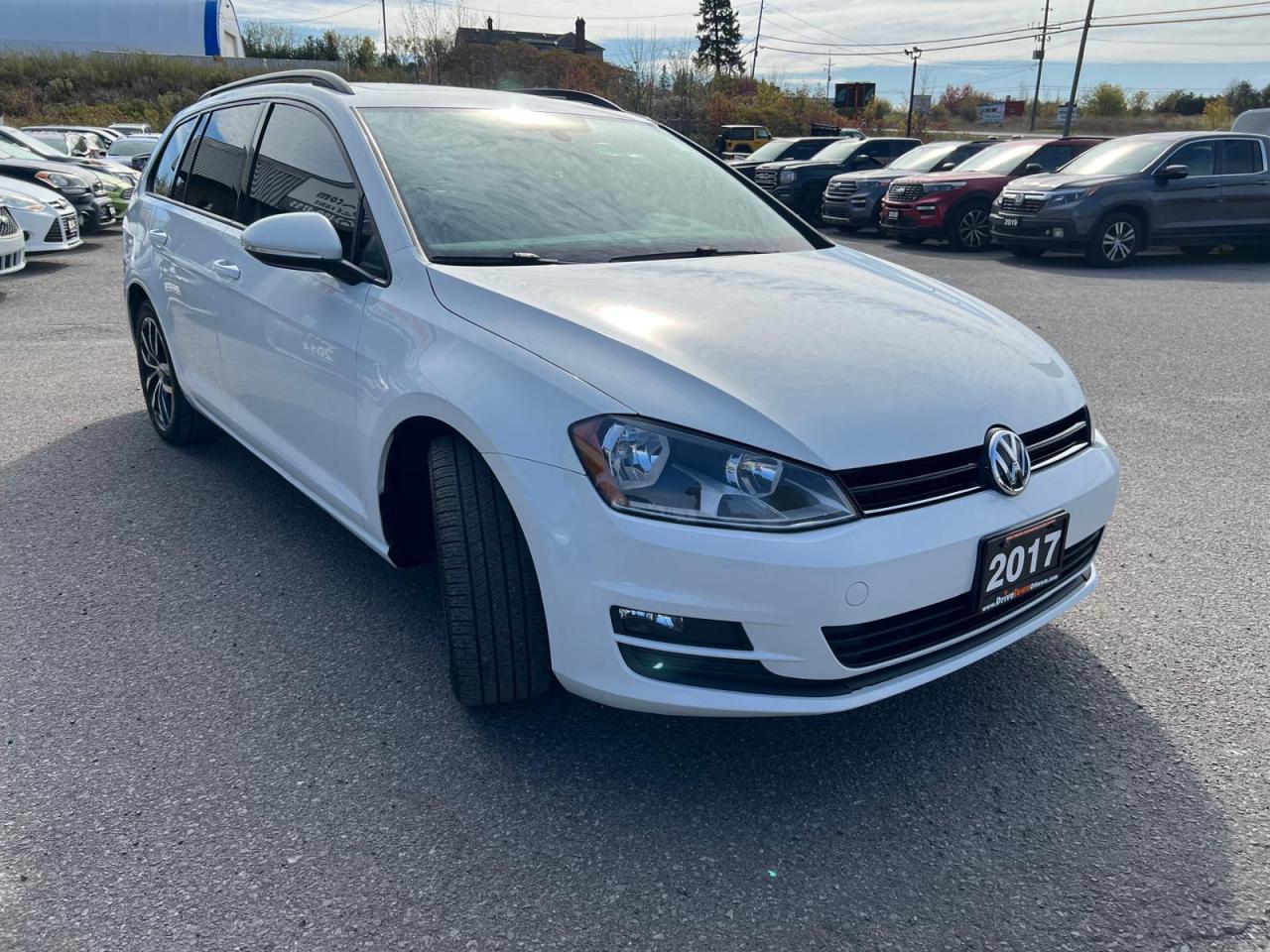 2017 Volkswagen Golf SportWagen 4dr DSG 1.8 TSI Highline 4MOTION - Photo #5