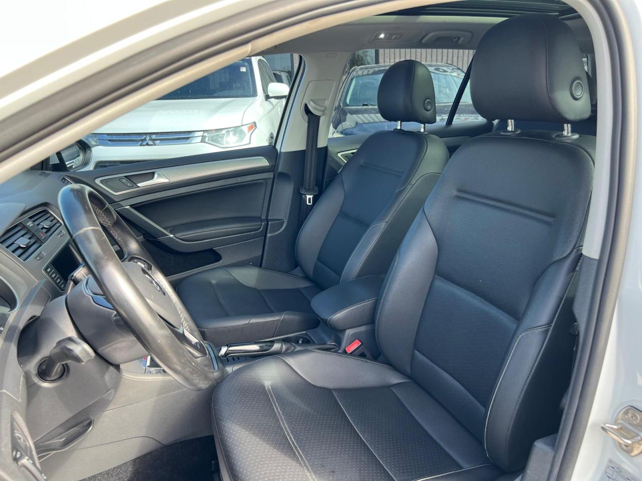 2017 Volkswagen Golf SportWagen 4dr DSG 1.8 TSI Highline 4MOTION - Photo #7