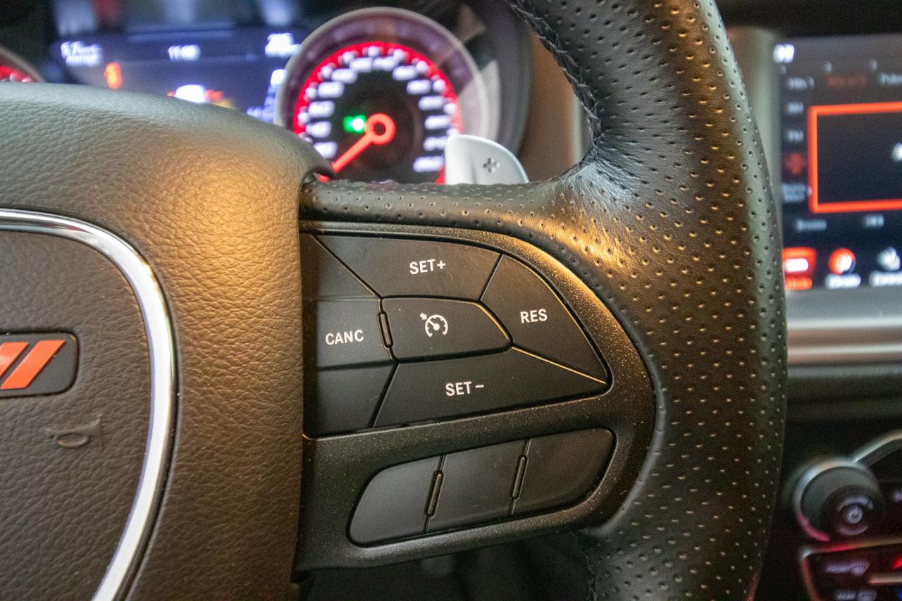 2023 Dodge Charger R/T  Photo5