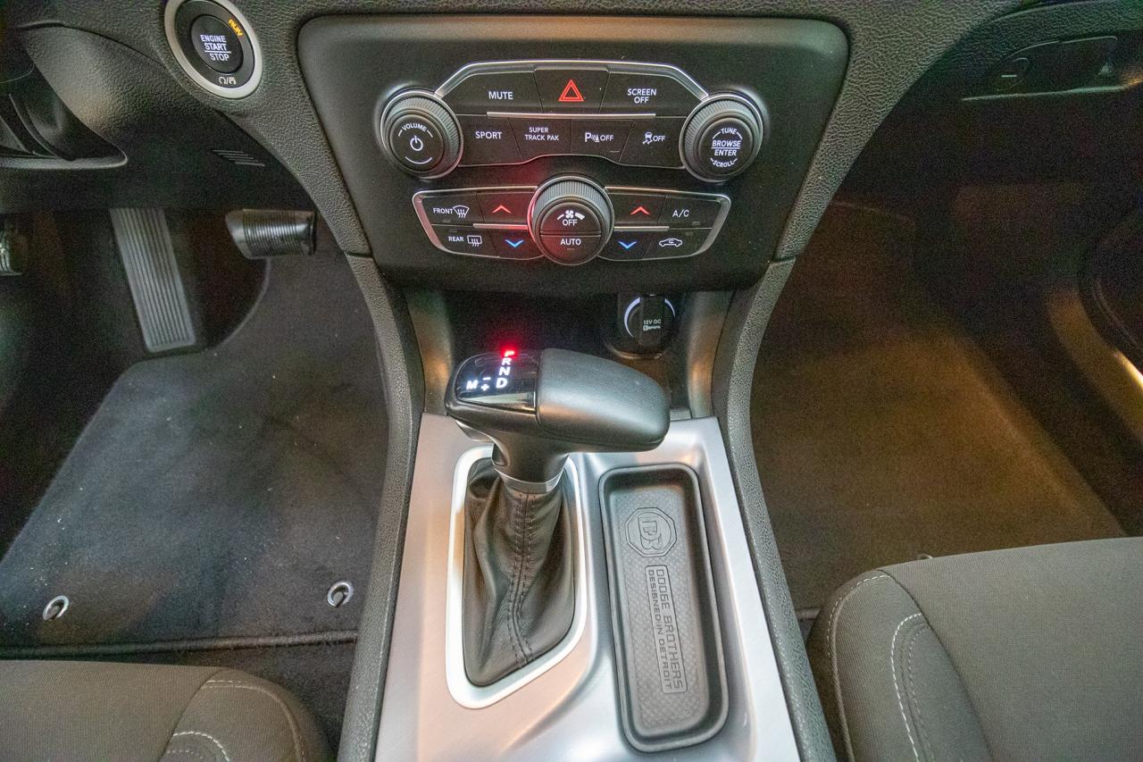 2023 Dodge Charger R/T  Photo5