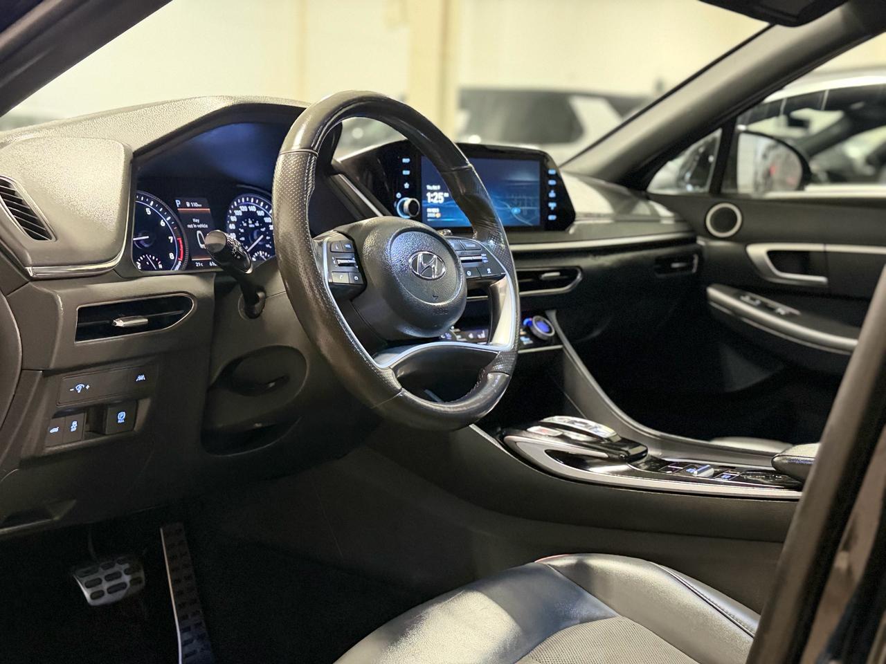 2023 Hyundai Sonata SPORT Photo