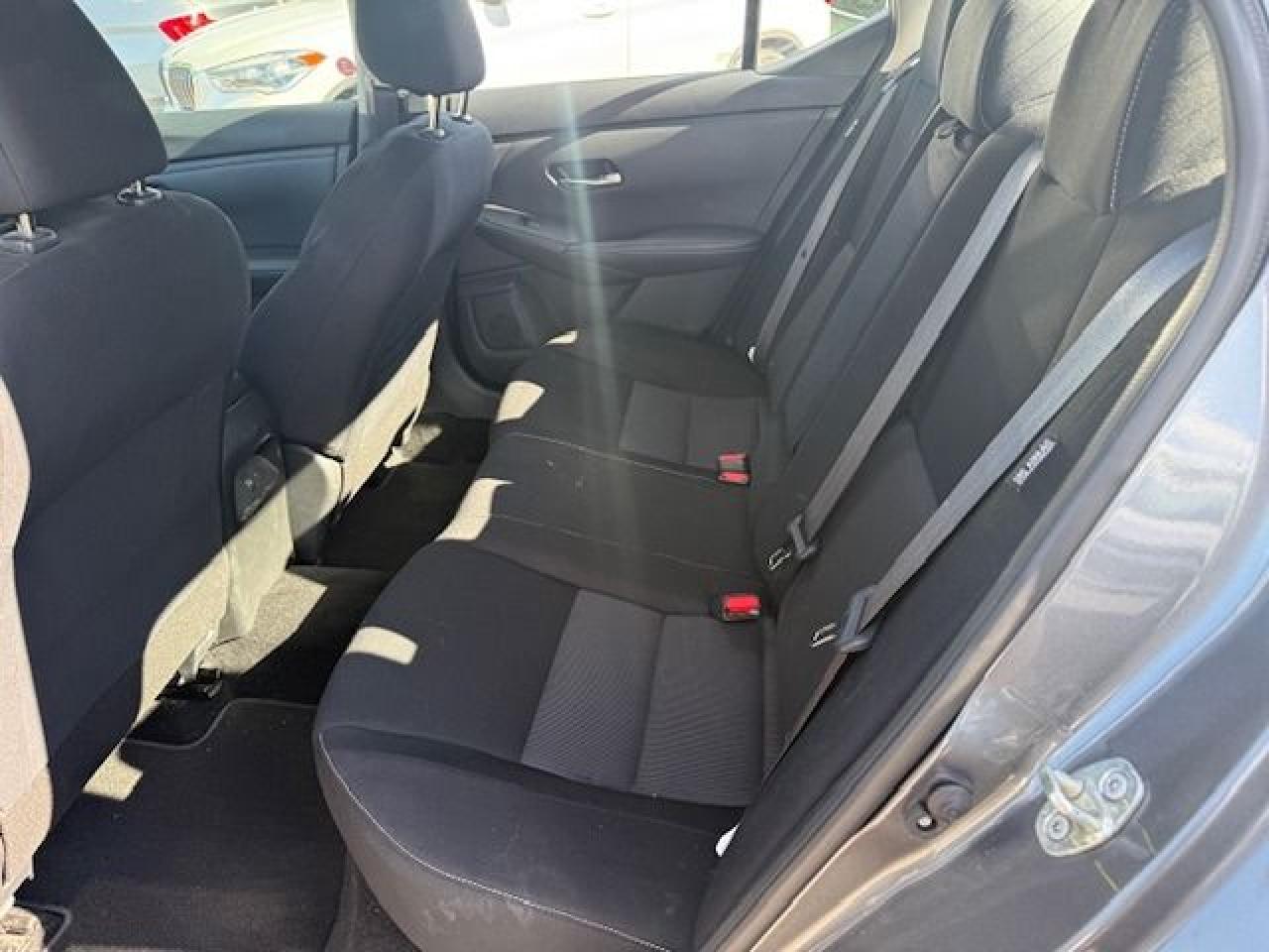 2020 Nissan Sentra SV - Photo #9