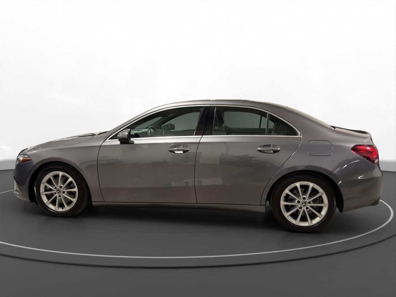 2020 Mercedes-Benz A220 A 220 - Photo #5