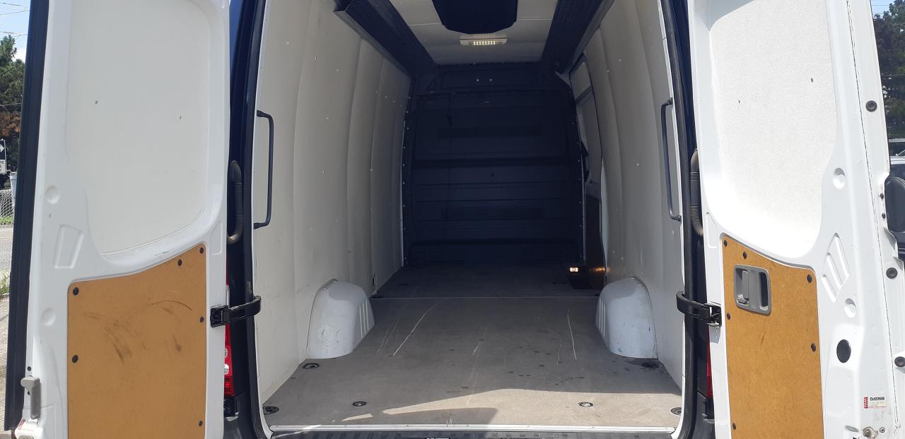 2018 Mercedes-Benz Sprinter 2500 High Roof 170 EXT - Photo #8