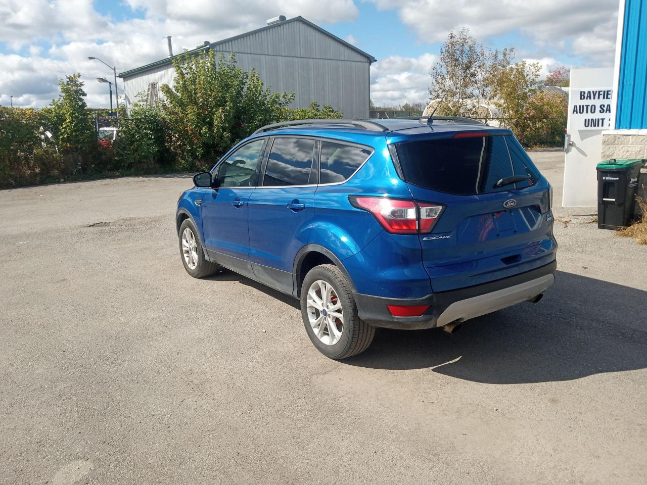 2018 Ford Escape SE - Photo #6