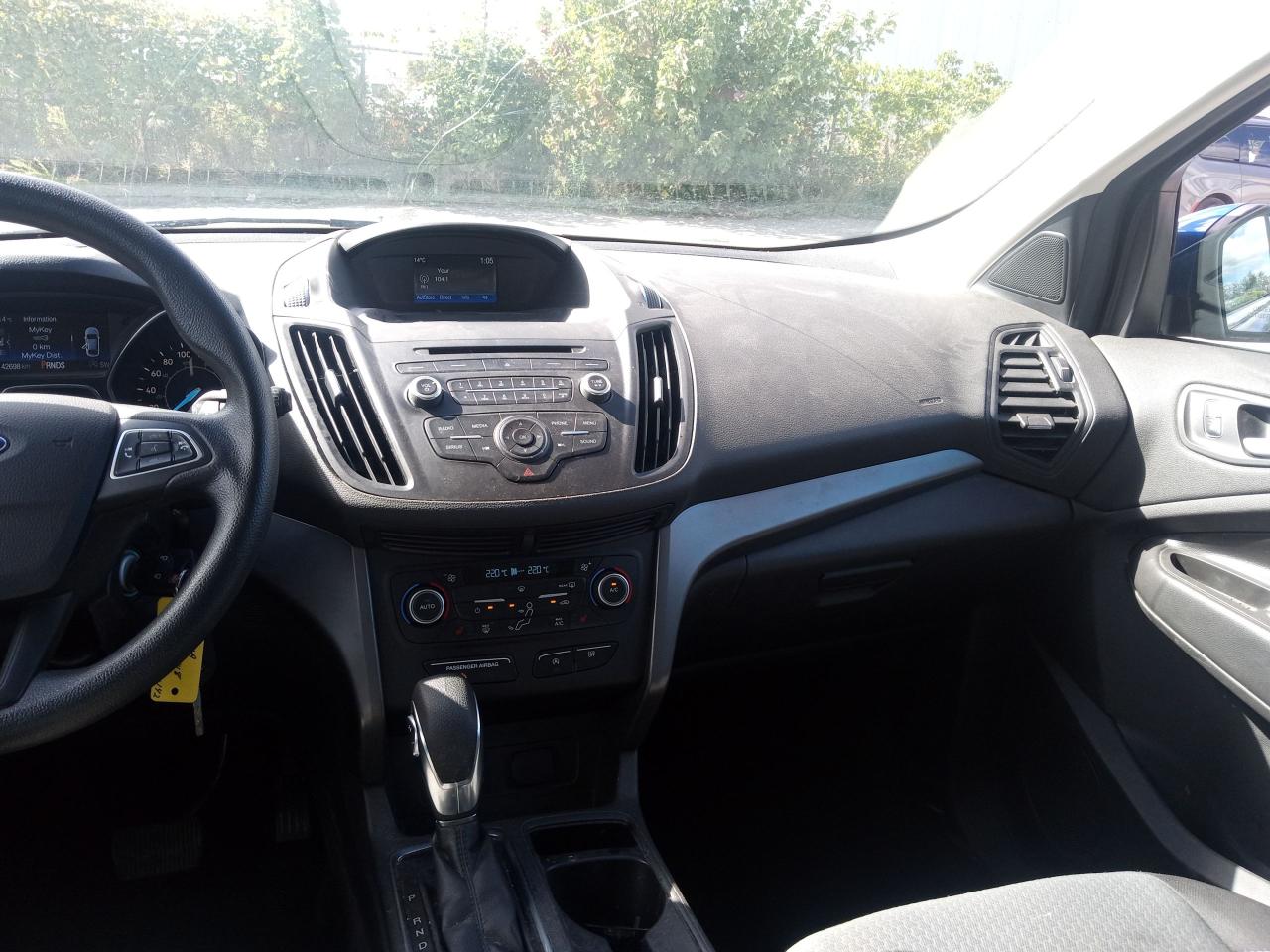 2018 Ford Escape SE - Photo #9