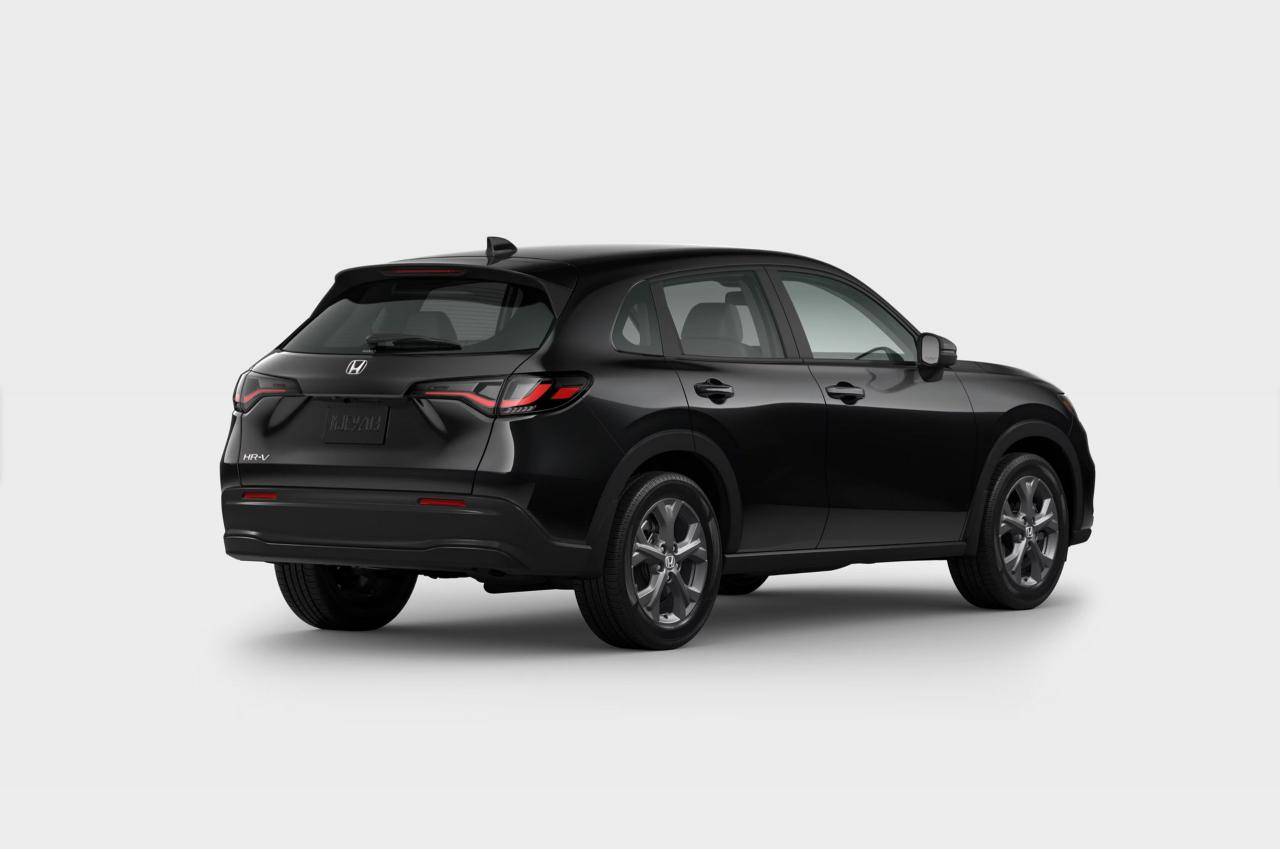 2026 Honda HR-V LX Photo2
