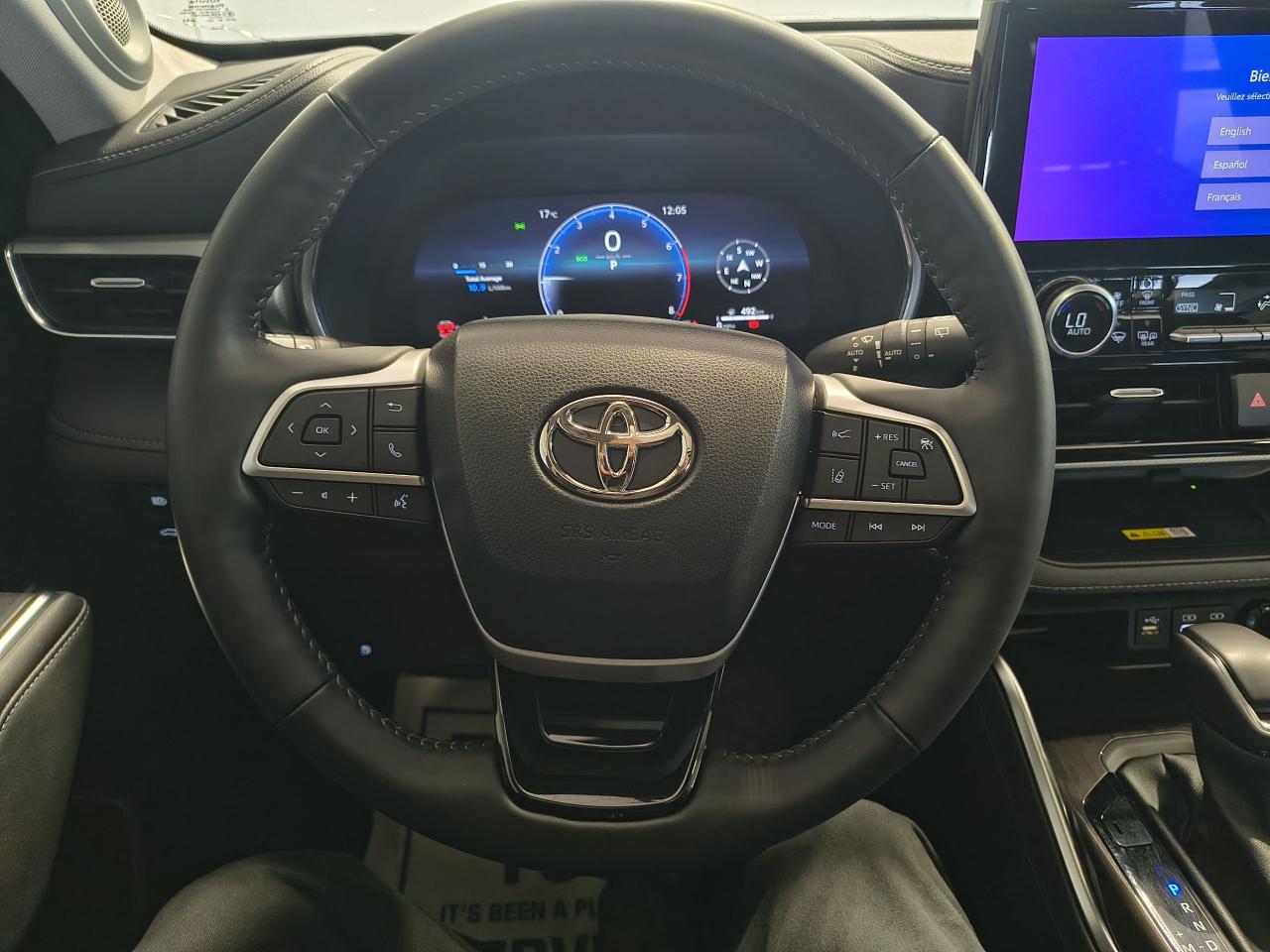 2023 Toyota Highlander Plantinum AWD Photo0