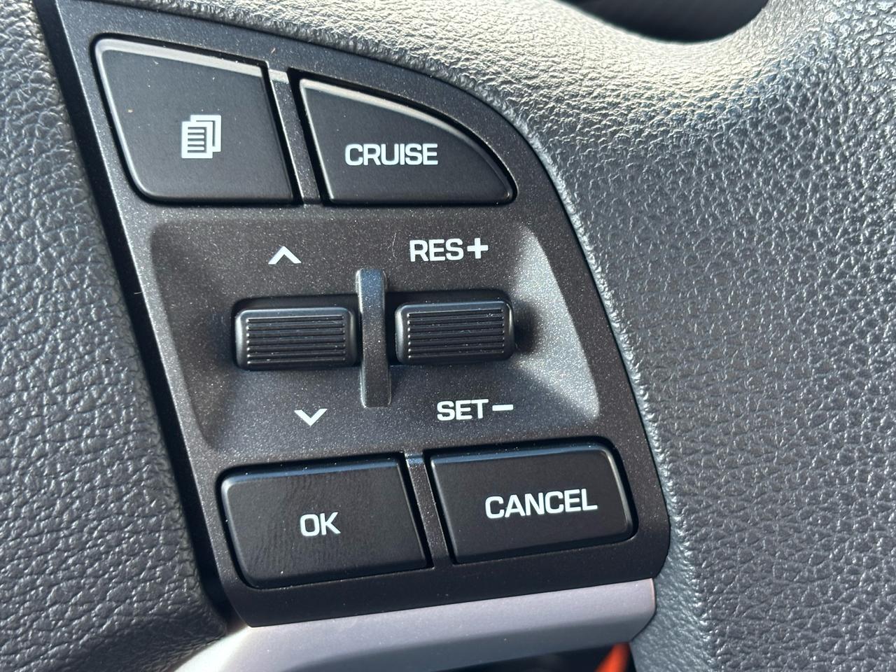 2019 Hyundai Tucson Essential ** AWD, LKA, CARPLAY ** Photo