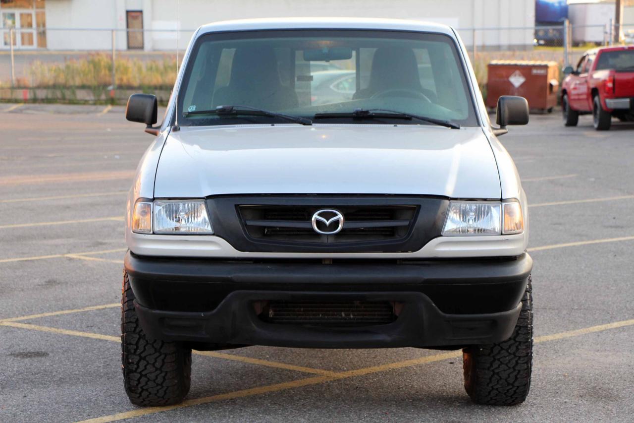2004 Mazda B-Series SX - Photo #2