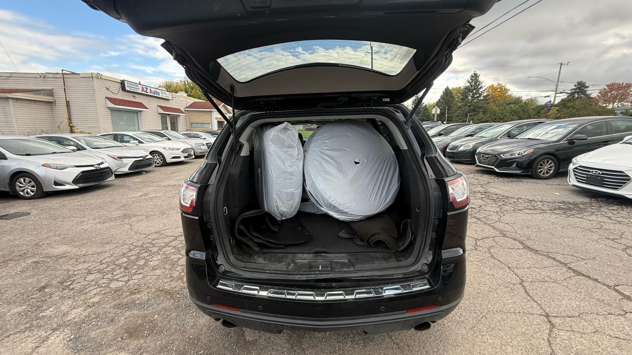 2017 Chevrolet Traverse Premier Photo4