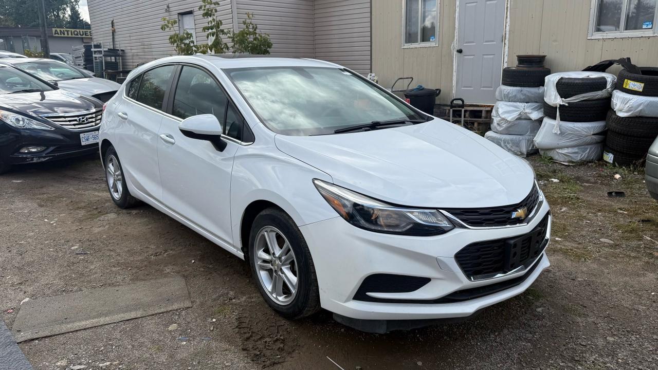 2017 Chevrolet Cruze LT - Photo #8