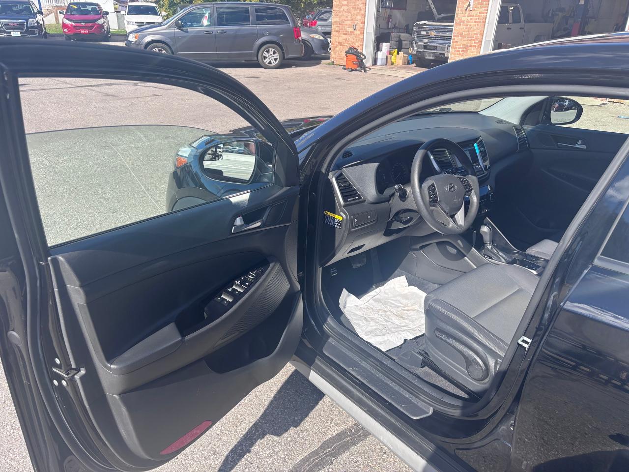 2018 Hyundai Tucson AWD HEATED SEATS BACKUP CAM! - Photo #13